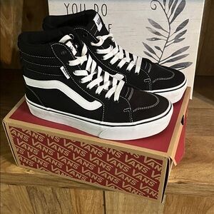 Vans “Filmore” Hi Tapered platform sneakers